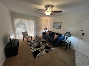 1700 SW 16th Ct in Gainesville, FL - Building Photo - Building Photo
