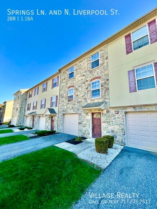 155 Springs Ln in Manchester, PA - Building Photo