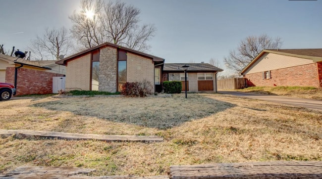 5664 S Boston Ave in Tulsa, OK - Building Photo - Building Photo