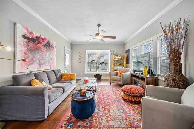 property at 2617 Cleburne St