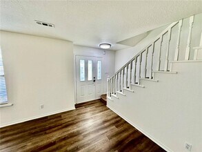 1242 SW Elm Tree Rd in Bentonville, AR - Building Photo - Building Photo