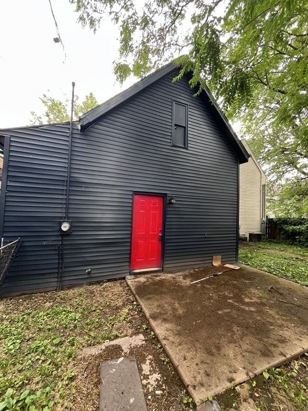 1113 W Delaware St in Evansville, IN - Foto de edificio - Building Photo