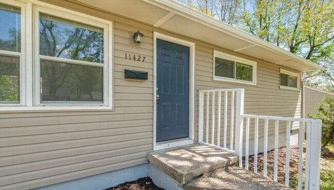 11427 Richmond Ave in Kansas City, MO - Building Photo - Building Photo