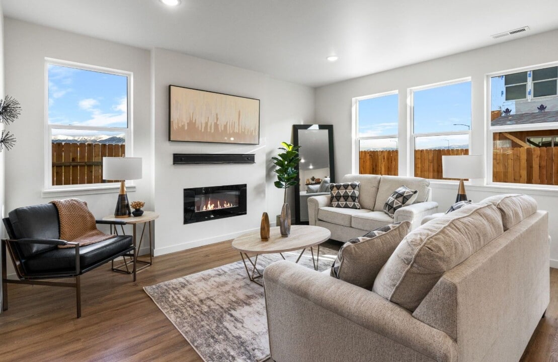 506 Lacey Ln in Belgrade, MT - Building Photo