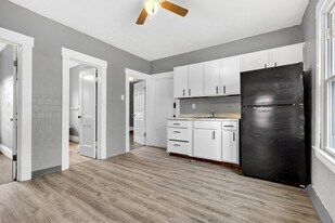 4118 E 64th St in Cleveland, OH - Building Photo