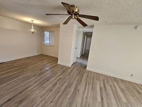 4045 Houston Dr in Reno, NV - Building Photo - Building Photo