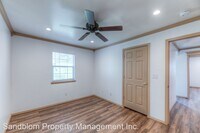 1111 N Garfield Ave photo'