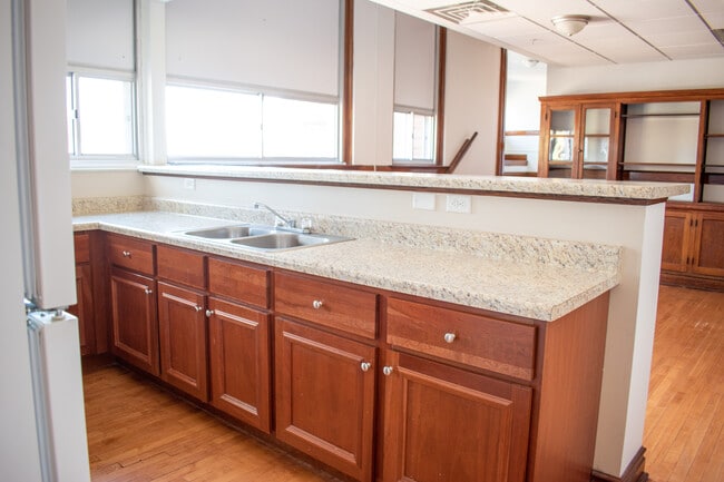 School House Apartments in Fort Madison, IA - Foto de edificio - Building Photo