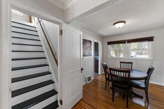 2901 Zenith Ave N in Minneapolis, MN - Foto de edificio - Building Photo