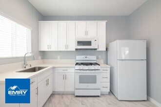 10624 Swinton Ave in Los Angeles, CA - Building Photo - Building Photo