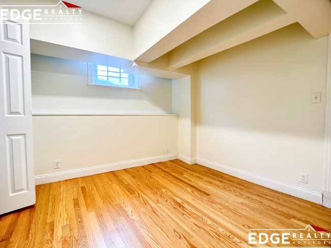 10 Glenville Ave, Unit 12A in Boston, MA - Building Photo - Building Photo