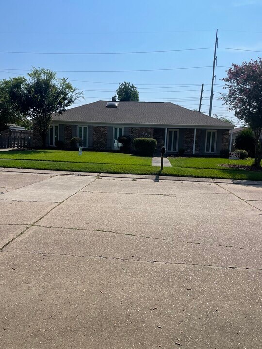 4120 Platt St in Kenner, LA - Building Photo