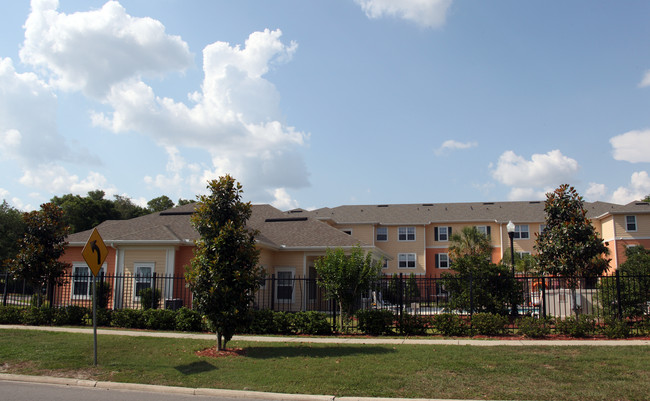 Summerlin Oaks Apartments in Bartow, FL - Foto de edificio - Building Photo