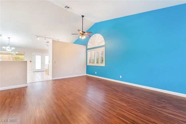 property at 812 Seco Verde Ave