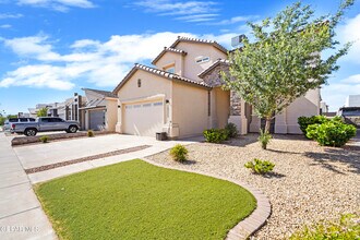 12333 Desert Dove Ave in El Paso, TX - Building Photo - Building Photo