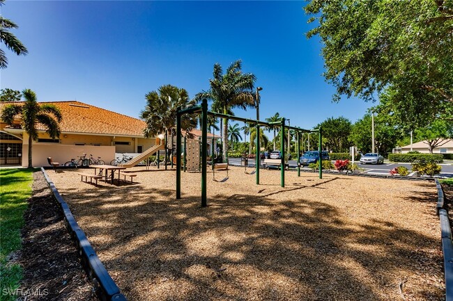 property at 7859 Berkshire Pines Dr