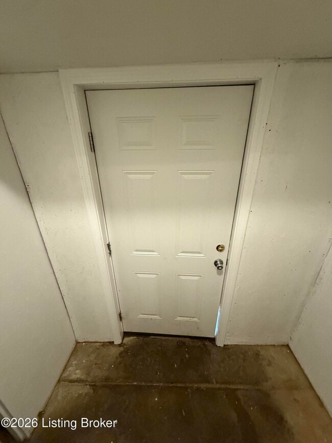 4206 Dover Rd in Louisville, KY - Building Photo - Building Photo