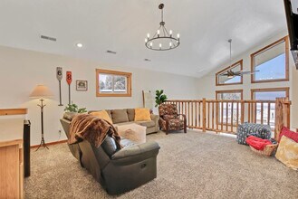 130 Par Dr in Cascade, ID - Building Photo - Building Photo