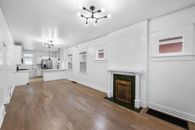 property at 569 S Pearl St
