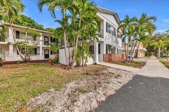 707 S 19th Ave in Hollywood, FL - Building Photo - Building Photo