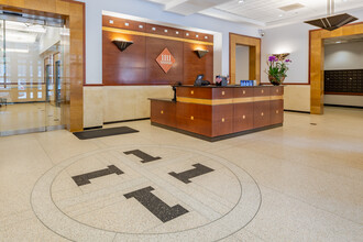 1111 S Wabash Ave in Chicago, IL - Building Photo - Lobby