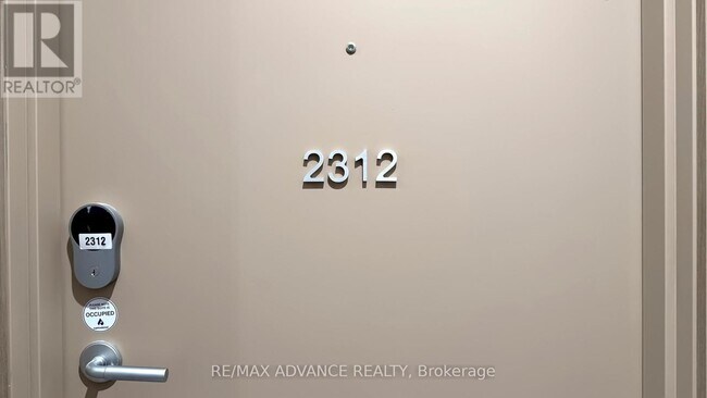 1 Quarrington Lane in North York, ON - Building Photo - Building Photo