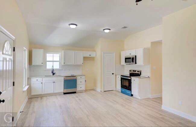 1314 Becky St in Bossier City, LA - Building Photo - Building Photo