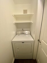 950 Seven Hills Dr, Unit 2914 in Henderson, NV - Building Photo - Building Photo
