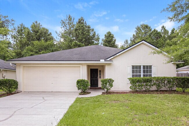 property at 10946 Lauren Oak Ln S