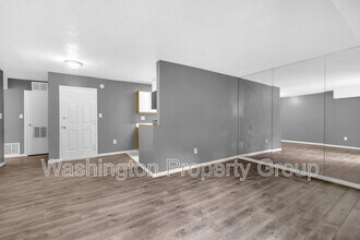 3011 Southern Ave SE in Temple Hills, MD - Building Photo - Building Photo