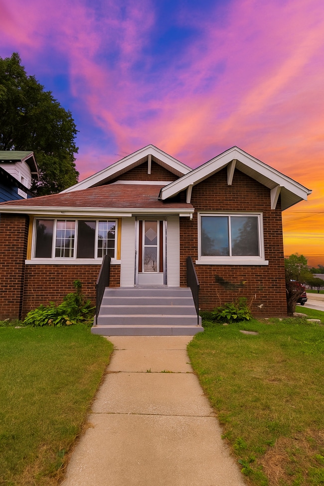 property at 1104 Highland St