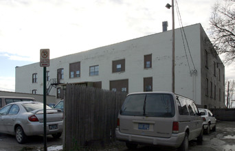 Roosevelt Park Lofts in Grand Rapids, MI - Foto de edificio - Building Photo