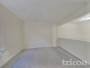 4192 Bluebird Dr in Waldorf, MD - Building Photo - Building Photo