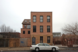 15 Wolcott St Apartments