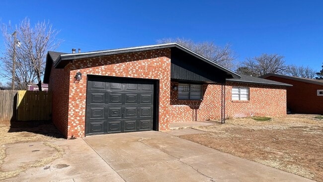 214 N 23rd St in Lamesa, TX - Building Photo - Building Photo
