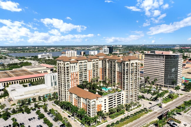 property at 550 Okeechobee Blvd