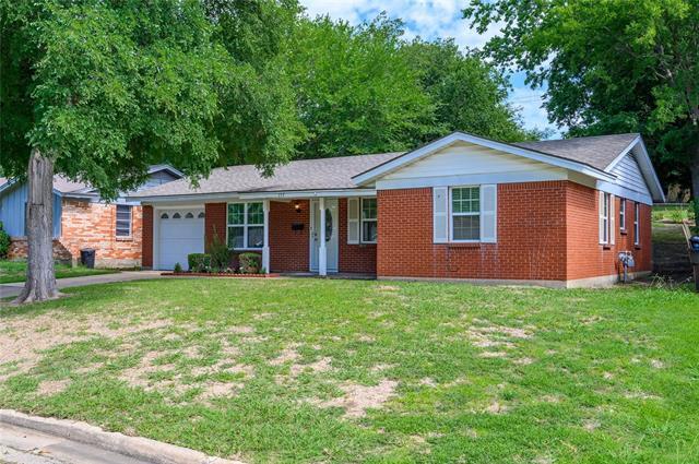 157 Bob White Rd in Denison, TX - Building Photo