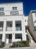 2040 Mindoro Ln in Chula Vista, CA - Building Photo