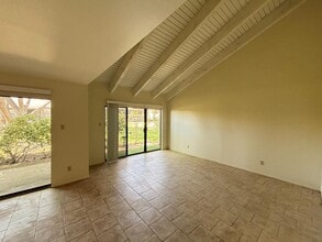 1905 West Ln in Kerrville, TX - Building Photo - Building Photo