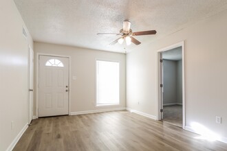 4014 Stowe St in Memphis, TN - Building Photo - Building Photo