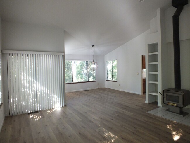 3604 Dita Ct in Cameron Park, CA - Building Photo - Building Photo
