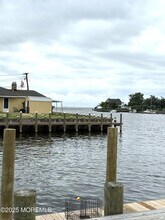 17 Davey Jones Way in Ocean Township, NJ - Building Photo - Building Photo