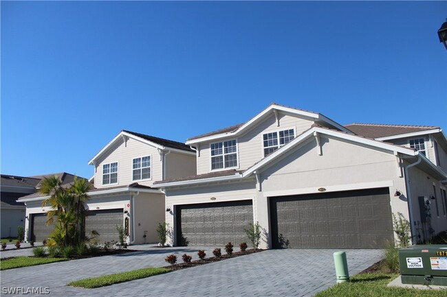 5733 Oakmont Ct in Ave Maria, FL - Building Photo - Building Photo