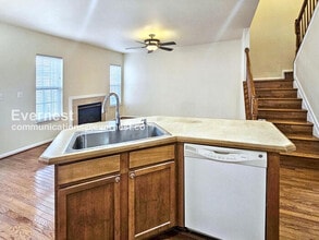 115 Executive Cir in Stafford, VA - Foto de edificio - Building Photo