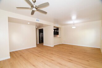 571 Moss St in Chula Vista, CA - Building Photo - Building Photo