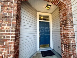 3785 Union Pacific Dr E in Jacksonville, FL - Building Photo - Building Photo