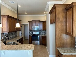 640 SW 6th St in Moore, OK - Foto de edificio - Building Photo