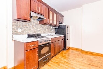 77 Division Ave, Unit 33 in Brooklyn, NY - Building Photo - Building Photo