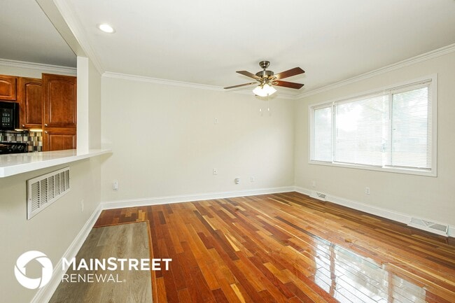 1212 NW 67th St in Kansas City, MO - Foto de edificio - Building Photo