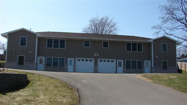 804 Vincent St in Dodgeville, WI - Building Photo